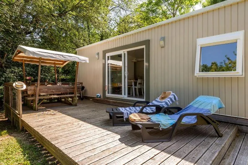 Camping La Serre Aigues-Vives